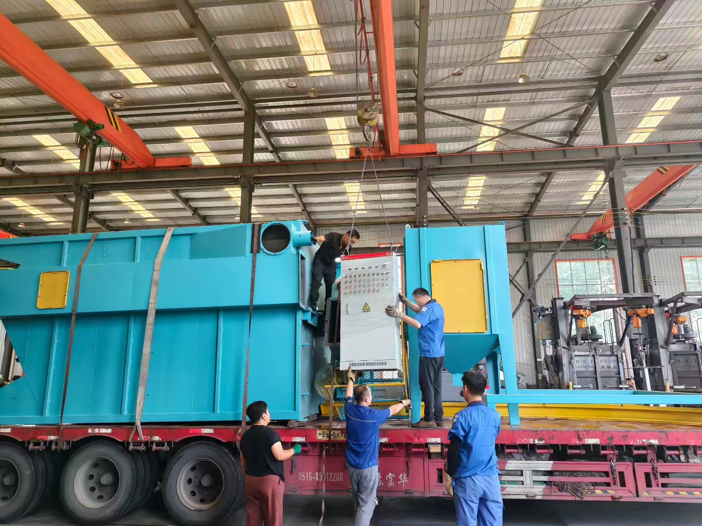 鑄造廠拋丸機工作原理_清理銅拋丸機壓鑄工藝流程_壓鑄銅拋丸清理機