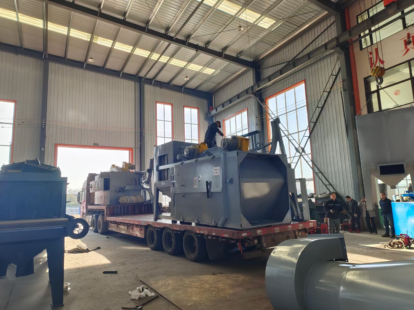 鑄造用拋丸機_鑄造拋丸機工作原理_壓鑄銅拋丸打砂機