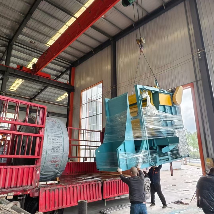 高速護(hù)欄除銹機(jī)_護(hù)欄除銹設(shè)備_護(hù)欄除銹機(jī)