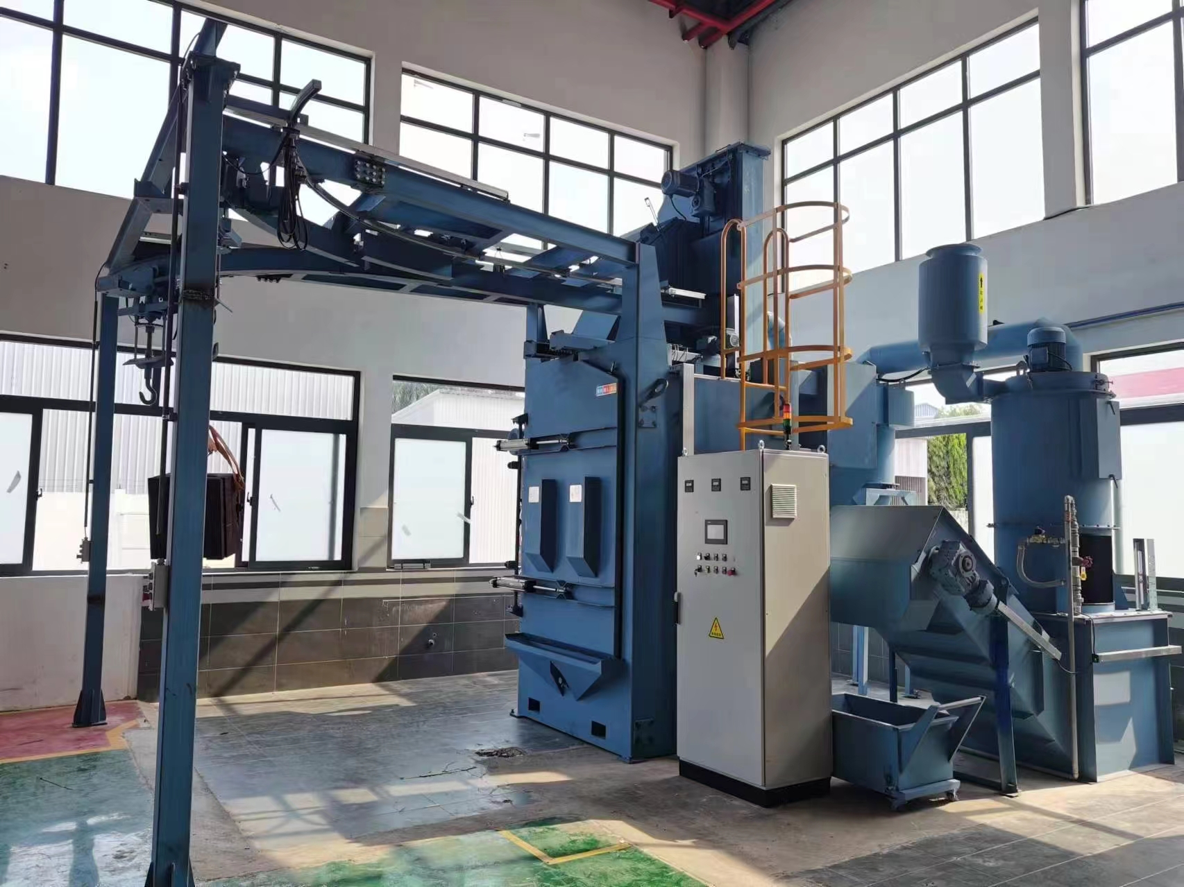 除銹拋丸機(jī)工作原理_護(hù)欄拋丸除銹機(jī)_除銹拋丸機(jī)操作步驟視頻